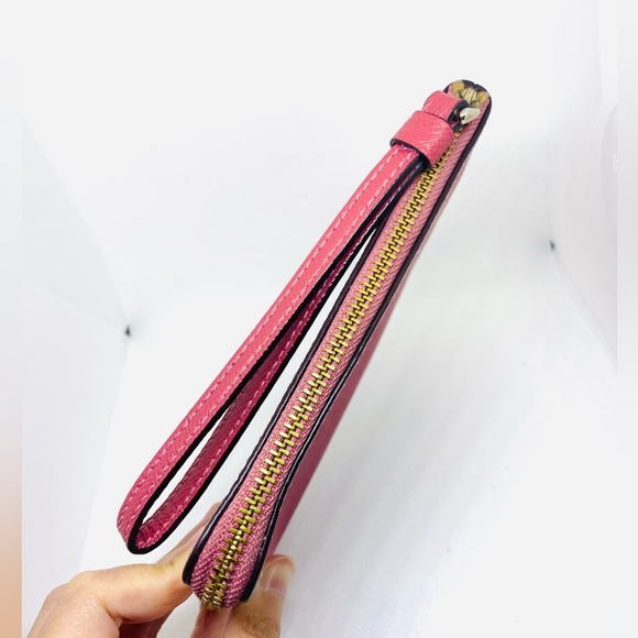 Coach Canvas Wristlet Wallet Pouch In Pink - Picture 3 of 4